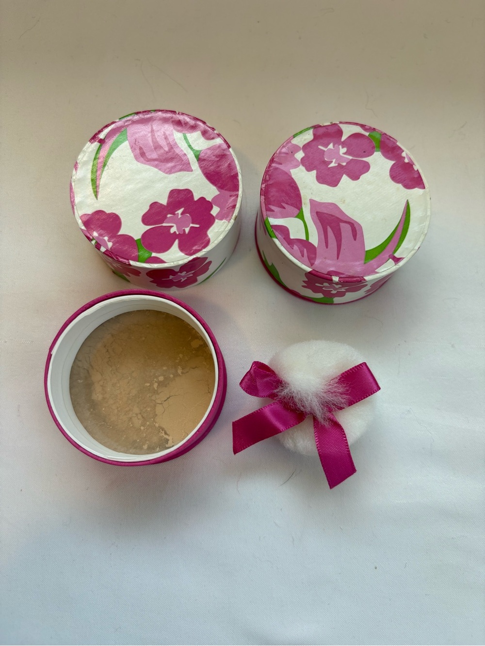 Clinique face powder